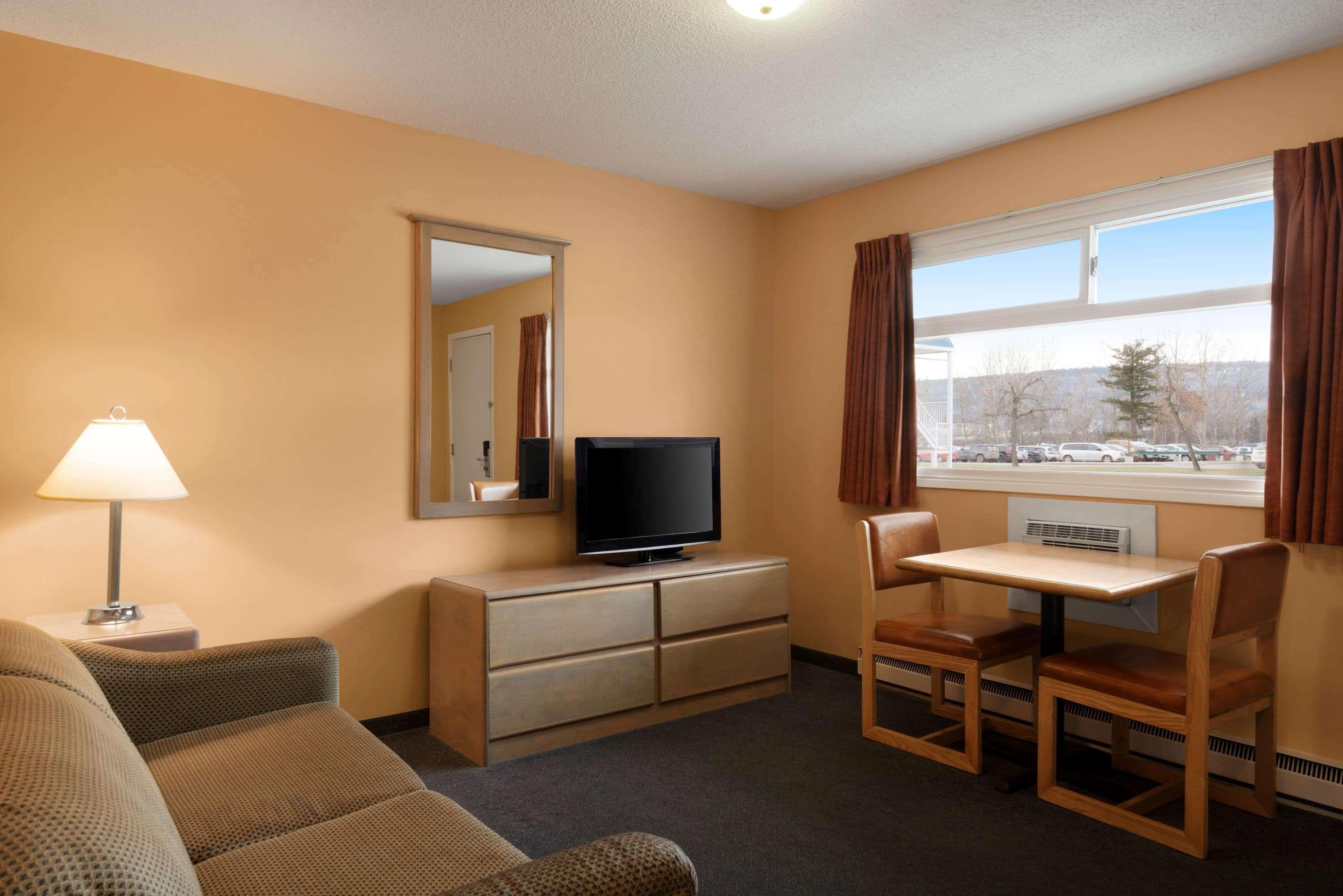 Travelodge By Wyndham Quesnel Bc Dış mekan fotoğraf